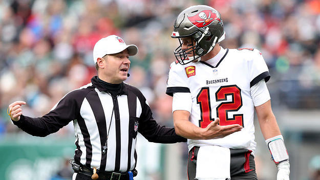 Tom Brady Referee Jets Bucs 2022