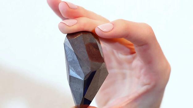 Sotheby's auctions off rare black diamond from outer space