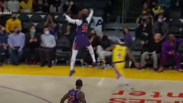 jojo siwa courtside lakers
