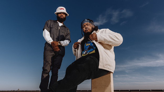 MFnMelo and squeakPIVOT "Mood Swing"