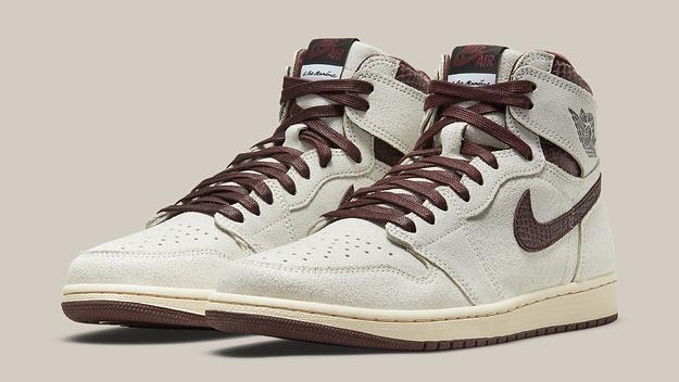 A Ma Maniere x Air Jordan 1 High DO7097 100 Pair