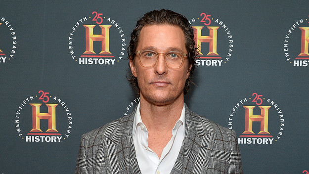Matthew McConaughey poses for photos at HISTORYTalks Leadership & Legacy event.