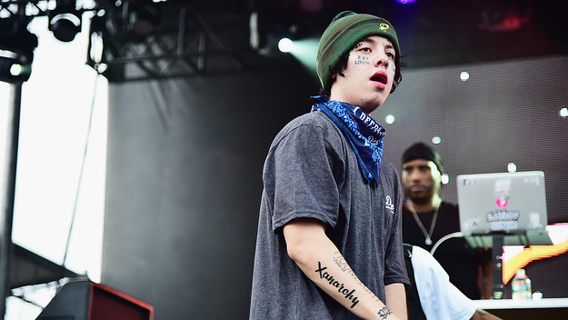 Lil Xan performing at Billboard Hot 100 Festival