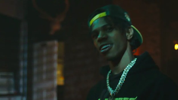 A boogie wit da hoodie in music video for "bestie."