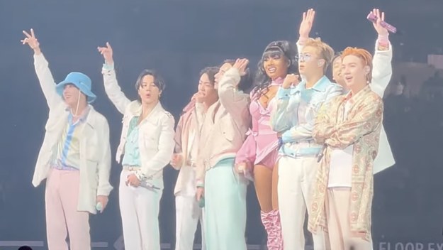 Megan and BTS live in LA performing Butter