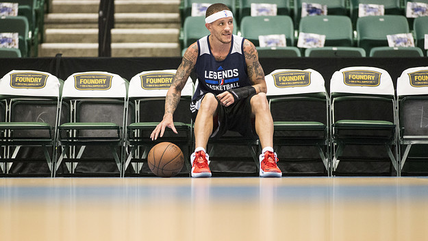 Photo of Delonte West seated in uniform