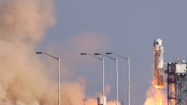 Jeff Bezos Blue Orgin's New Shepard rocket