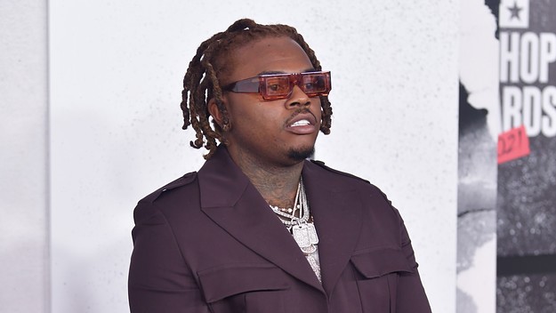 Gunna arrives to the 2021 BET Hip Hop Awards