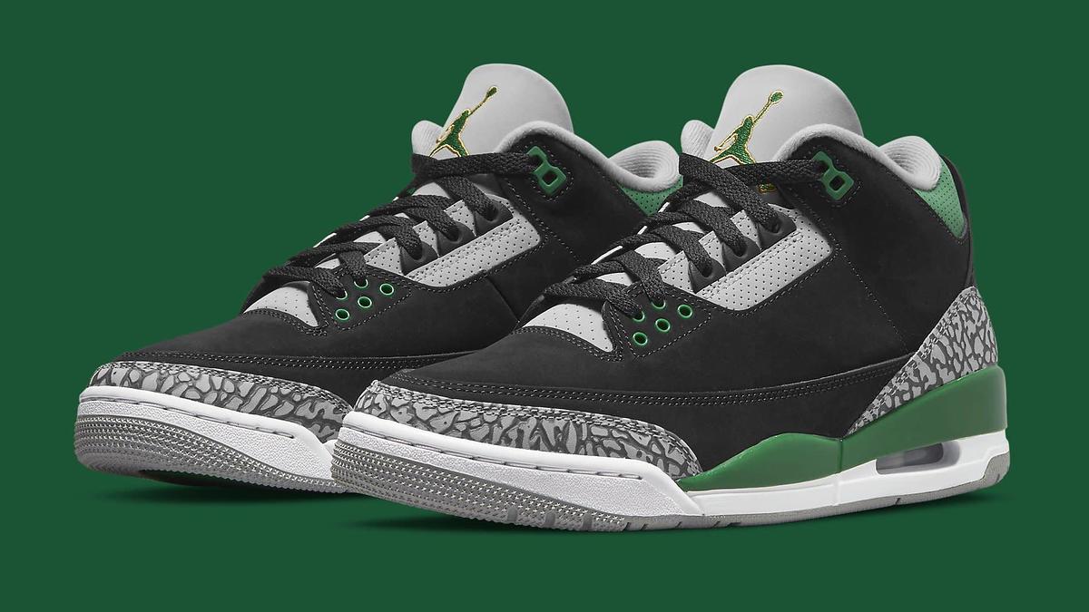 Air Jordan 3 Retro 'Pine Green' CT8532 030 Pair
