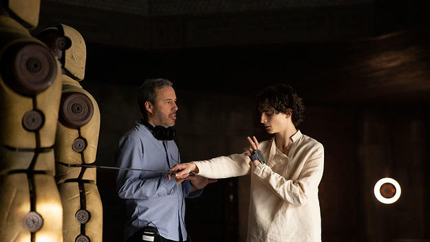 Director/co-writer/producer DENIS VILLENEUVE and TIMOTHÉE CHALAMET on the set of Dune