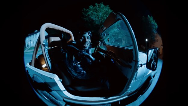 Isaiah Rashad in the music video for "THIB"