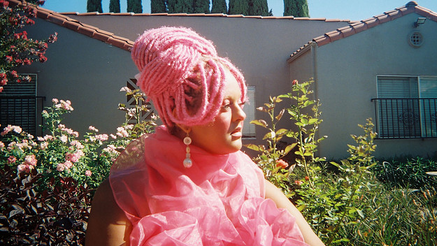 Hunnah in pink