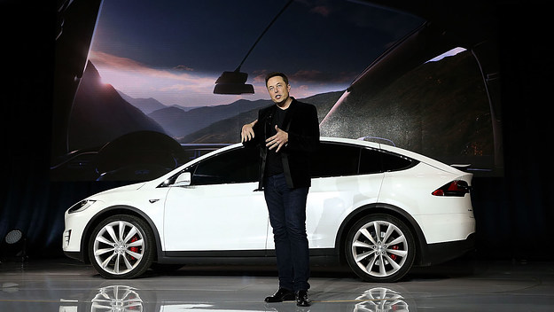 Tesla Elon Musk - SUV