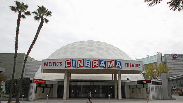 cinerama-dome-closing