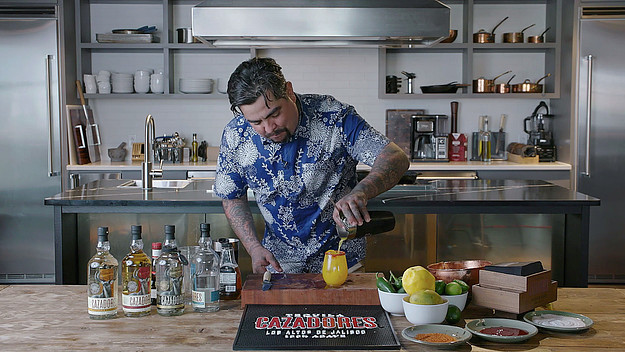 Cazadores x Chef Aarón Sánchez