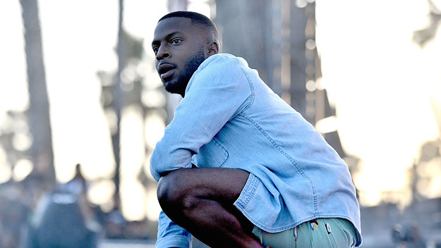 Isaiah Rashad performs onstage