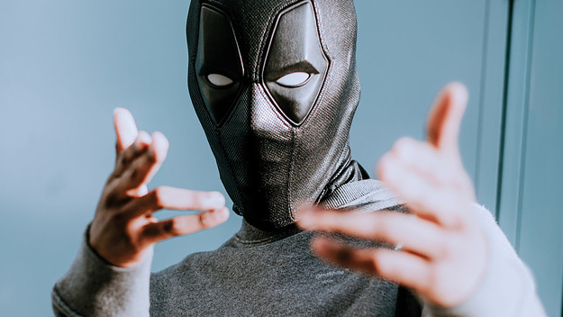 V9 (credit: Zek Snaps)