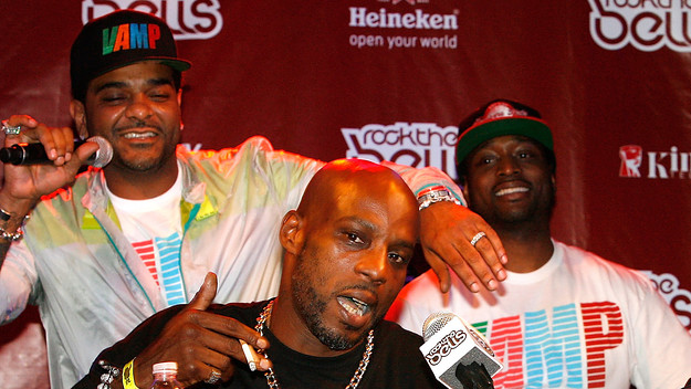 Rappers Jim Jones (L) and DMX