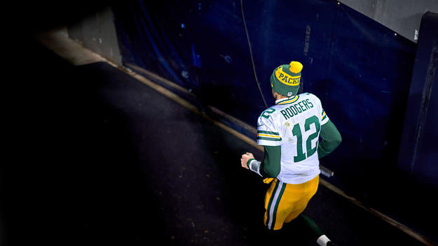 Aaron Rodgers Tunnel Packers Bears 2021