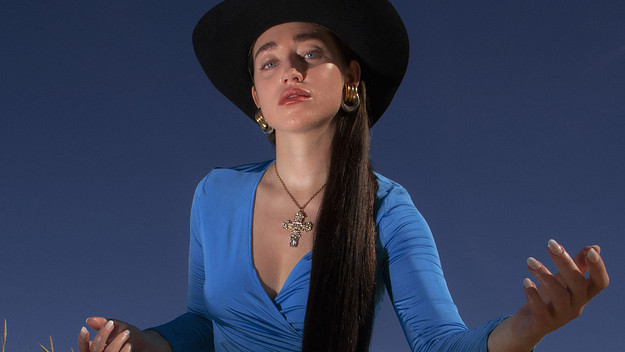 Emi Wes