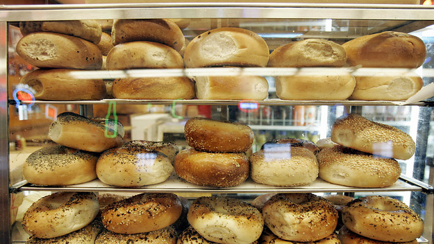 Bagels on display at Katz's Delicatessen.