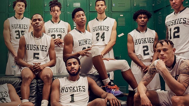 Last Chance U: Basketball 2021 Netflix Locker Room