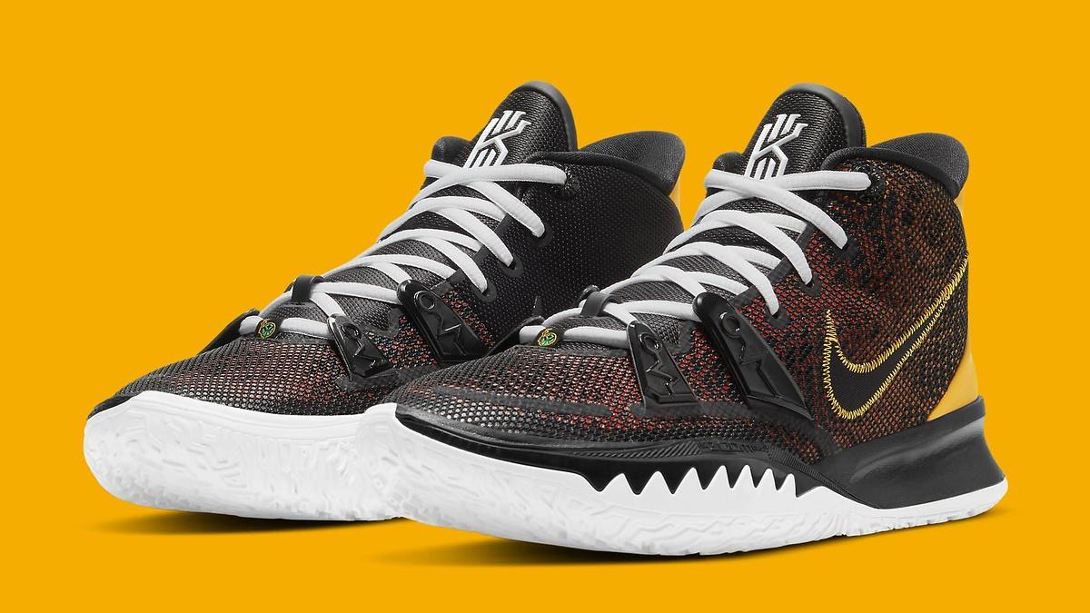 Nike Kyrie 7 'Rayguns' CQ9326 003 Pair