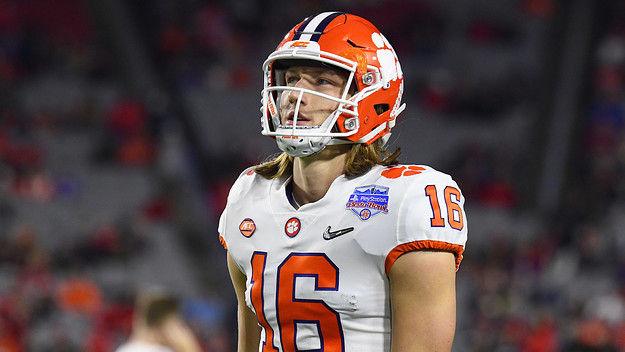 Clemson Tigers quarterback Trevor Lawrence looks on during 2019 PlayStation Fiesta Bowl.
