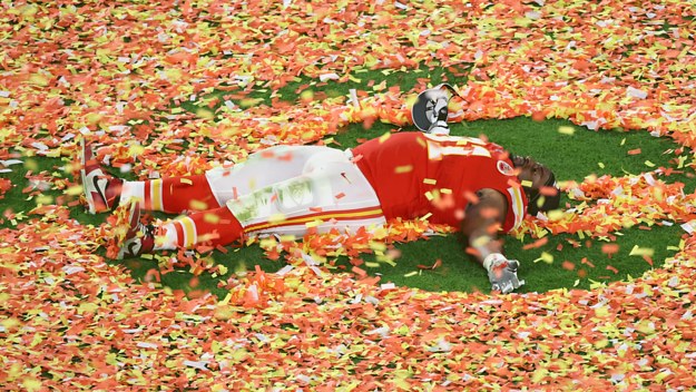 The Chiefs' Derrick Nnadi makes confetti angels after winning the Super Bowl.
