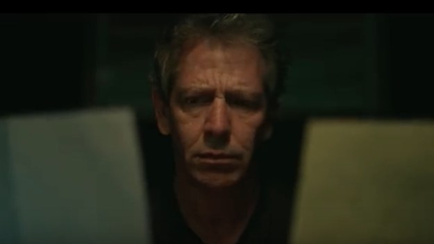 Screenshot of Ben Mendelssohn from HBO's 'The Outsider.'