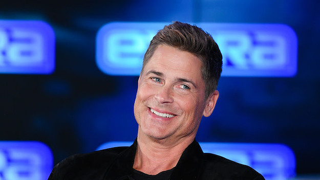 Rob Lowe visits "Extra."