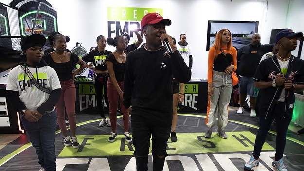 Kida The Great with ComplexCon crowd.