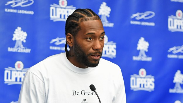 Kawhi Leonard #2 of the LA Clippers