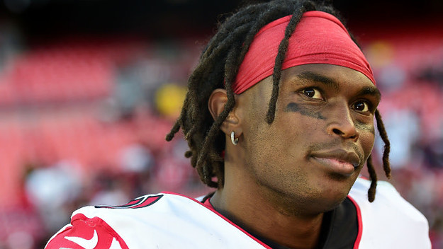 Wide receiver Julio Jones #11 of the Atlanta Falcons