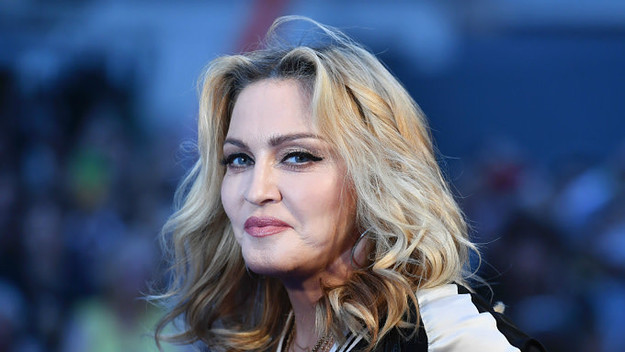 Madonna poses arriving on the carpet