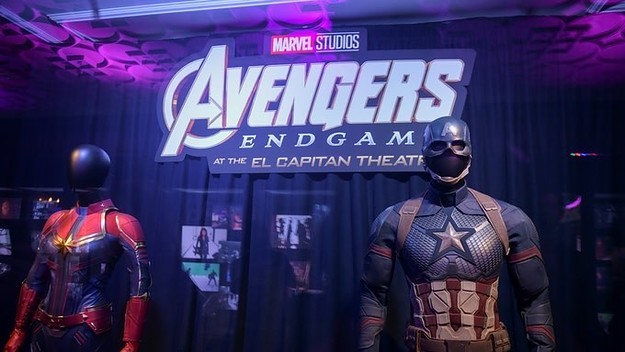 captain america avengers suit