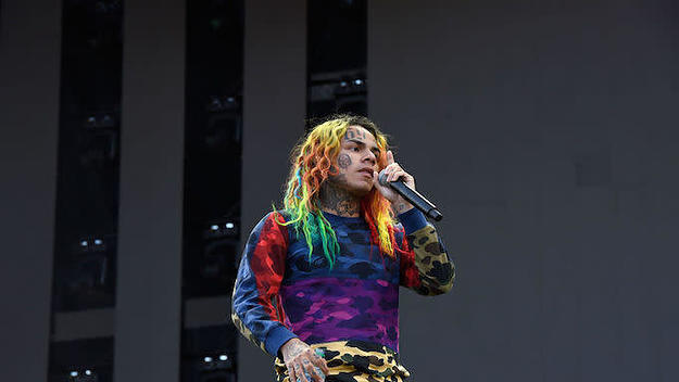 6ix9ine mia