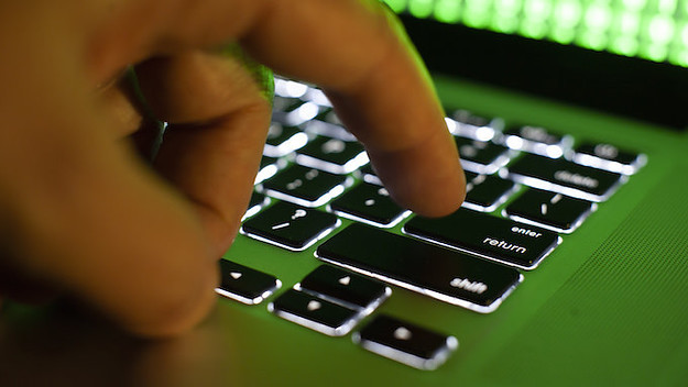 hacker 6 years posing as fbi to target porn users