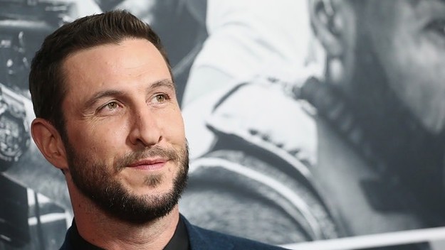 pablo schreiber den of theives