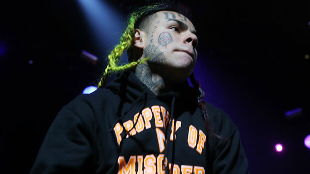 6ix9ine performs at 2018 Power105.1
