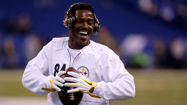Antonio Brown prior to a Steelers/Colts game.