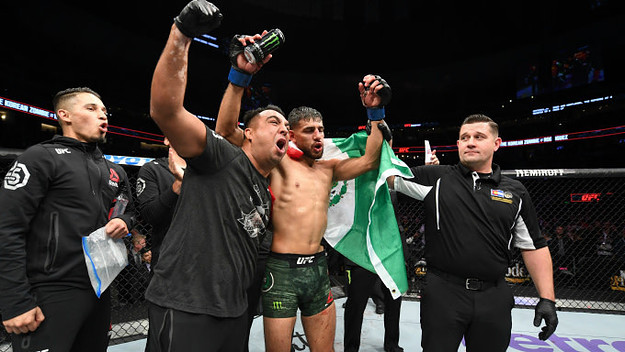 Yair Rodriguez of Mexico celebrates