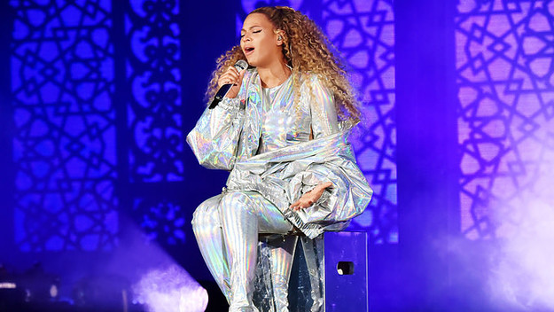 beyonce otr tour stage