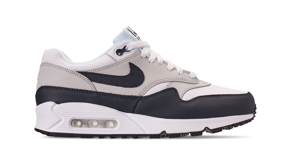 Nike Air Max 90/1 'White/Cargo Khaki Black' (Lateral)