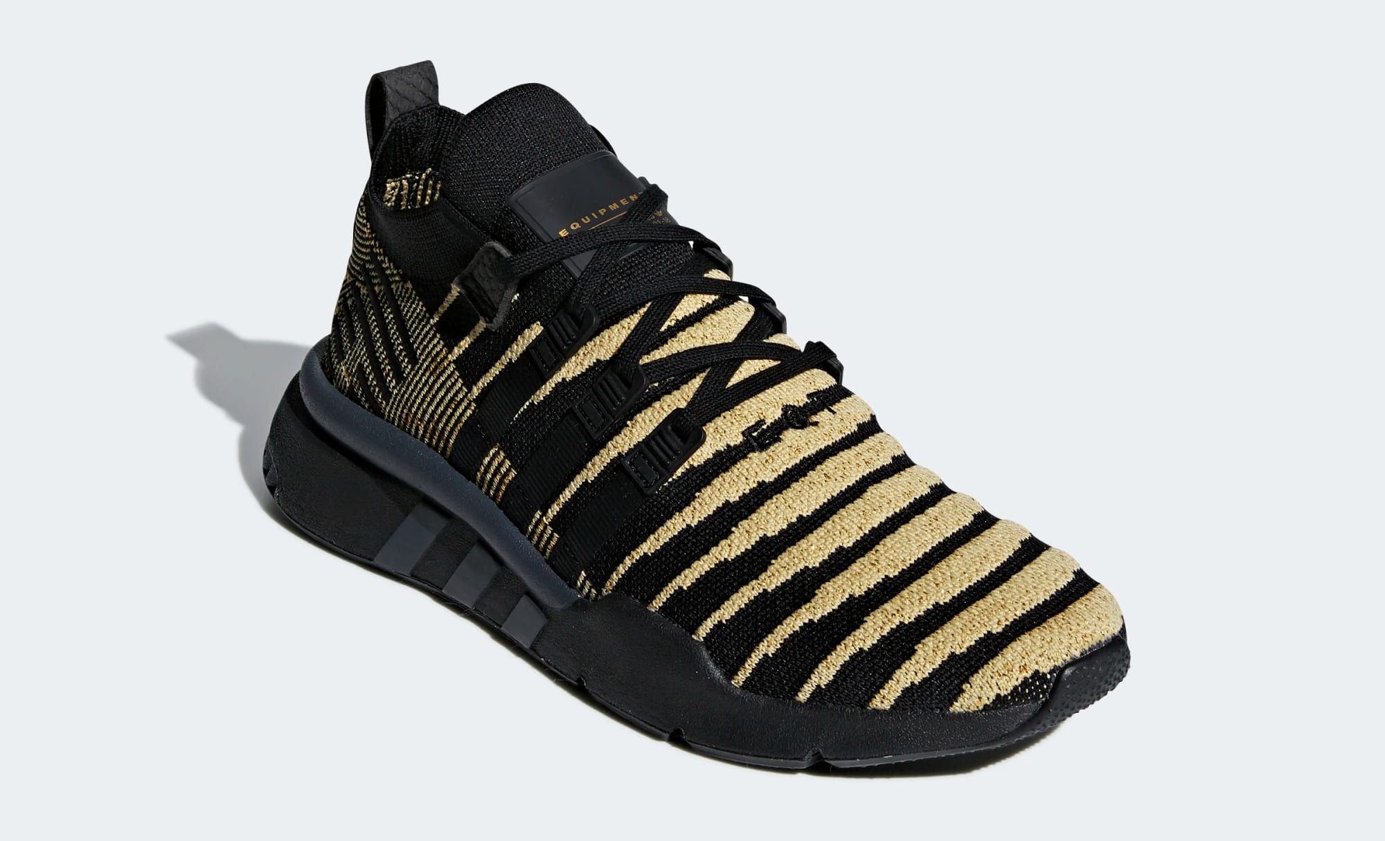 完売‼️ \"Sneaker Champs\" Living Proof 完売‼️ Sneaker Champs Living Proof