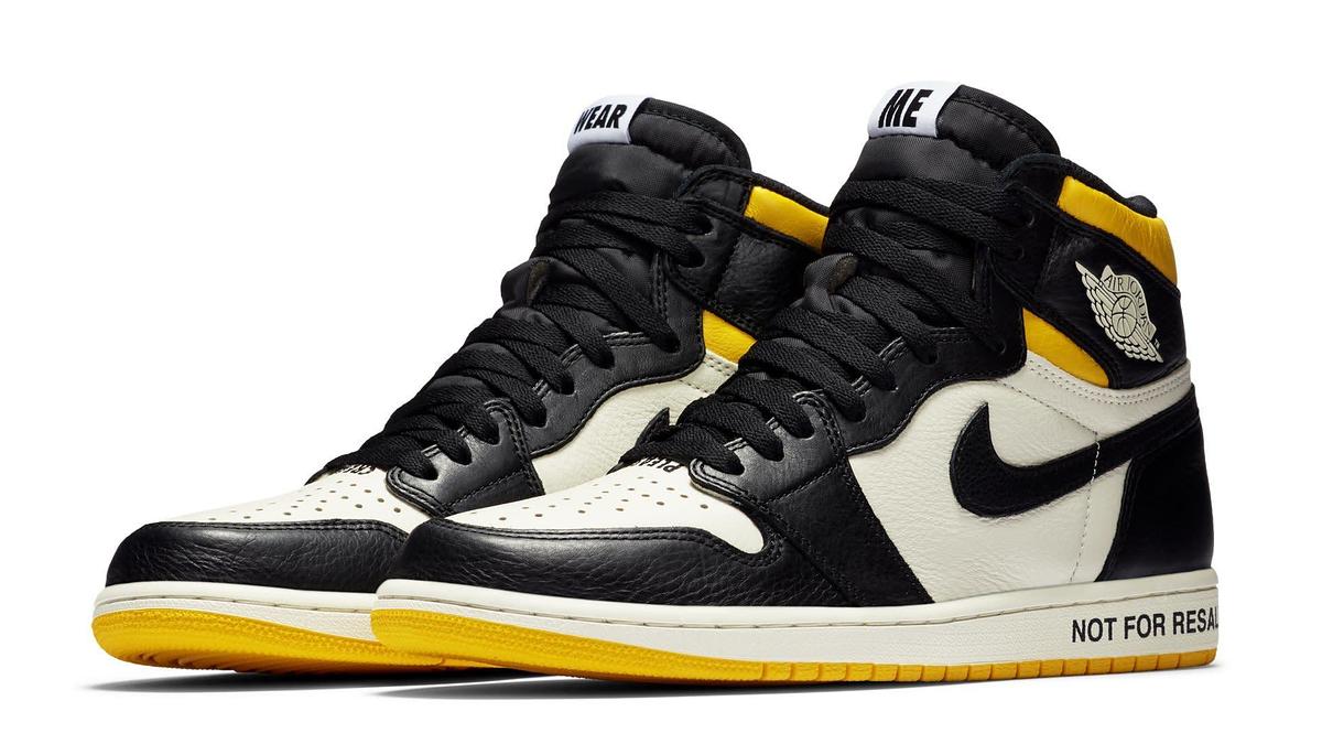 Air Jordan 1 High OG 'No Ls' Yellow 861428 107 (Pair)