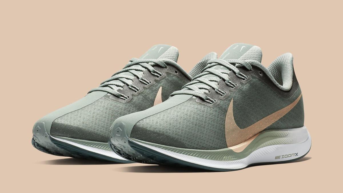 Nike Zoom Pegasus Turbo 'Mica Green' AJ4115 300 (Pair)