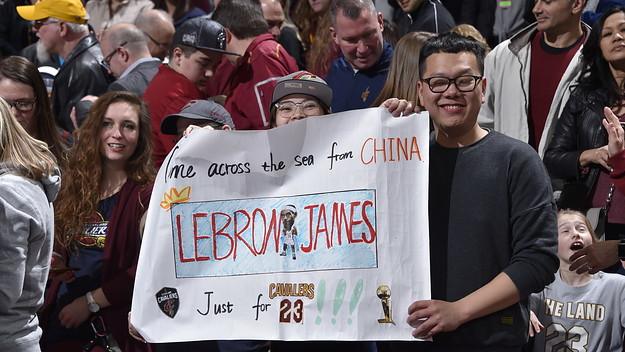 LeBron James Fans