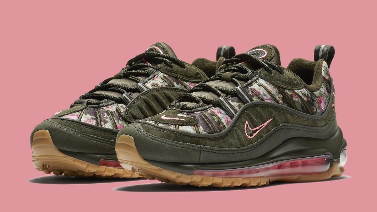 WMNS Nike Air Max 98 'Floral Camo' AQ6498 300 (Pair)