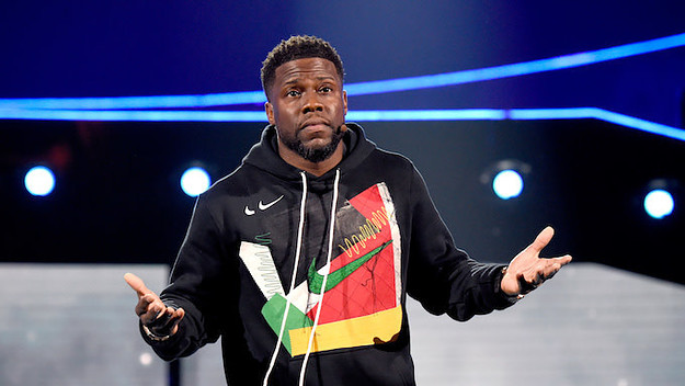 Kevin Hart performing in L.A.